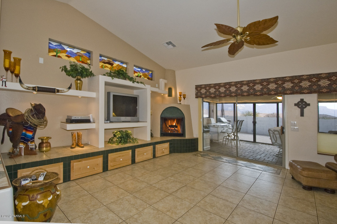62397 East Northwood Road Tucson, AZ 85739 - Photo 12 of 34