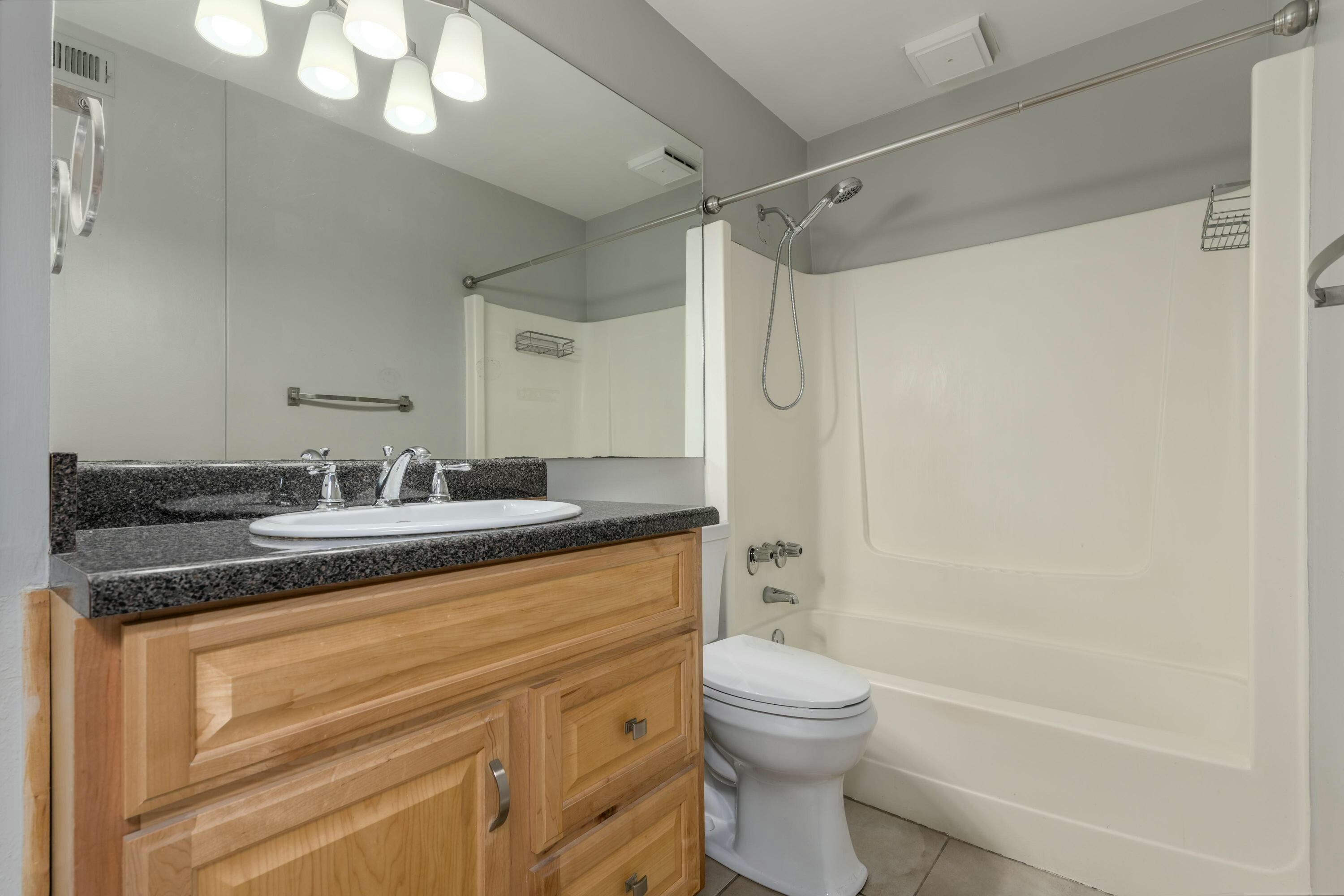 1131 Stringers Ridge Road, Unit 1P Chattanooga, TN 37405 - Photo 25 of 38 1131 Stringers Ridge Rd Unit 1P