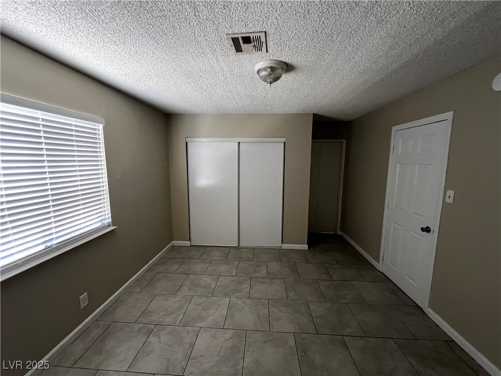 6941 Appleton Drive, Unit C Las Vegas, NV 89156 - Photo 13 of 22
