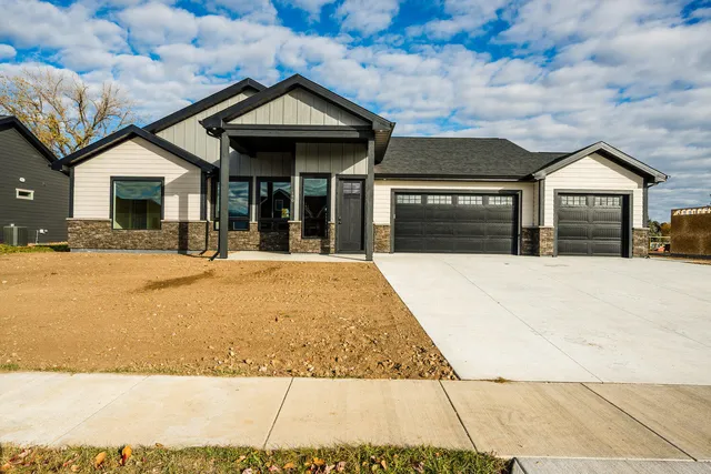 $759,900 | 130 Sunrise Lane, Sheridan, WY 82801
