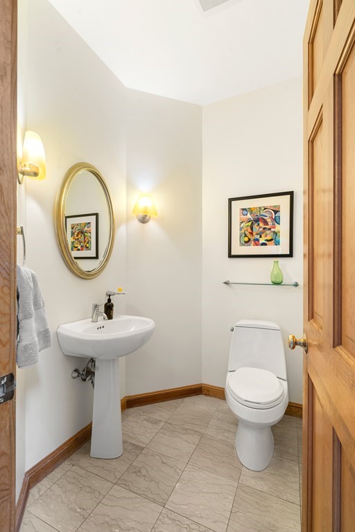 37 Davis Road Carlisle, MA 01741 - Photo 13 of 42 Gallery Image 13