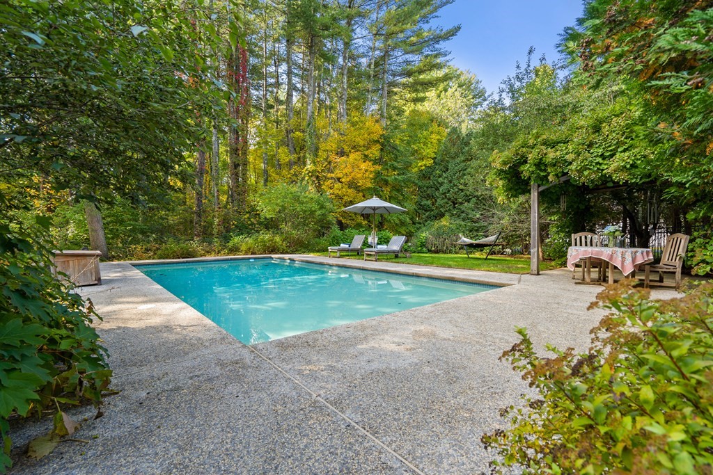 37 Davis Road Carlisle, MA 01741 - Photo 32 of 42 Gallery Image 32