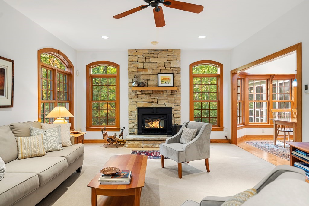 37 Davis Road Carlisle, MA 01741 - Photo 7 of 42 Gallery Image 7