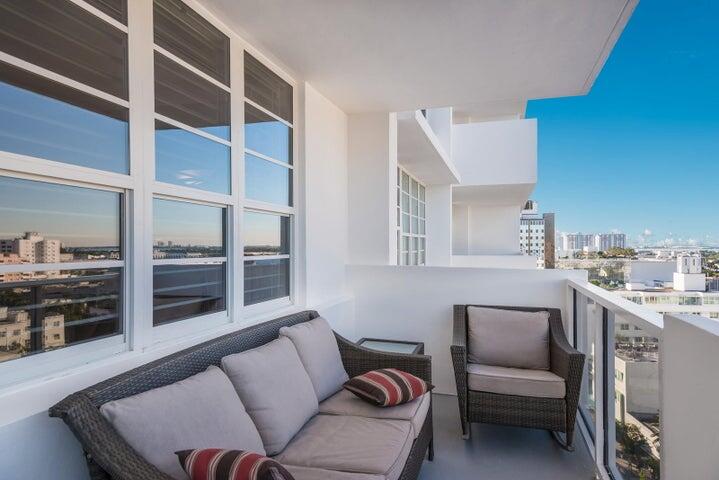 100 Lincoln Road, Unit 1208 Miami Beach, FL 33139 - Photo 17 of 26 Balcony