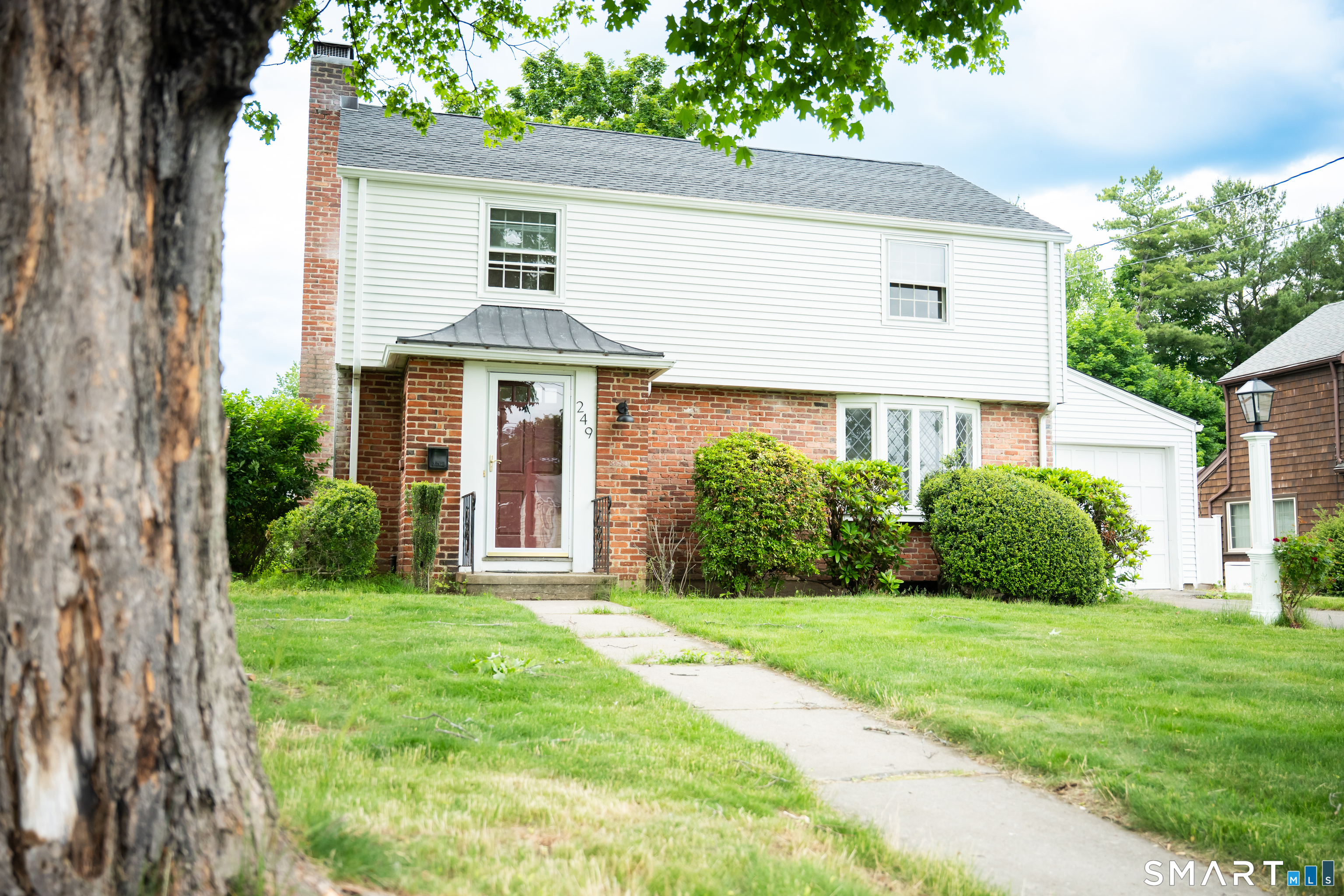 249 Ridge Road Wethersfield, CT 06109 - Photo 1 of 14