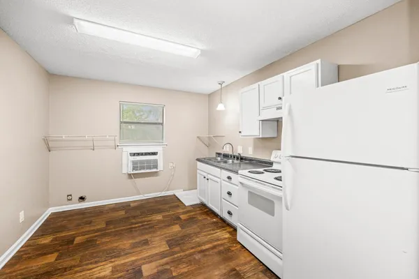 $1,050 | 801 Naylor Avenue, Unit F53, Murfreesboro, TN 37130