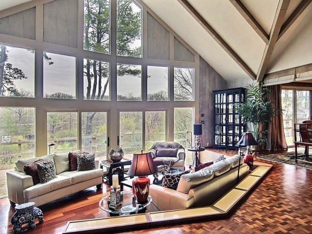 6232 Cunningham Road Rockford, IL 61102 - Photo 4 of 25 a living room with furniture and floor to ceiling windows