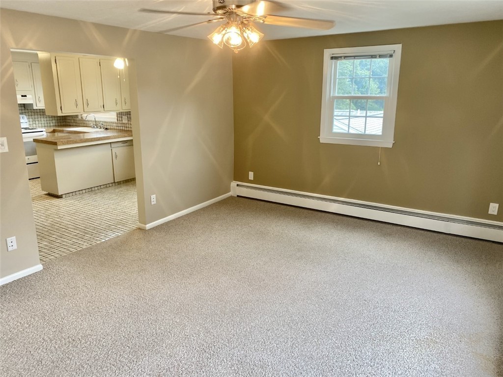 22 Laurel Lane Lincoln, RI 02865 - Photo 18 of 29 Living Room