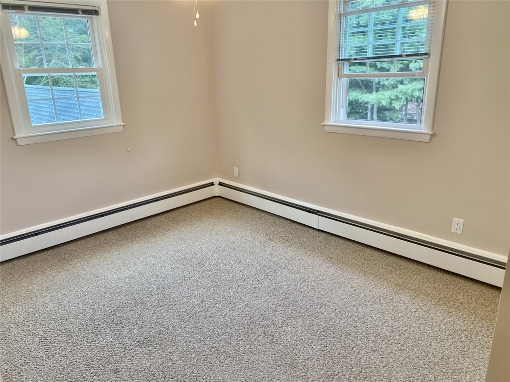 22 Laurel Lane Lincoln, RI 02865 - Photo 22 of 29 Bedroom 2