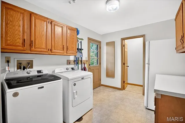 $774,900 | 16446 Dapple Gray Court, Chesterfield, MO 63005