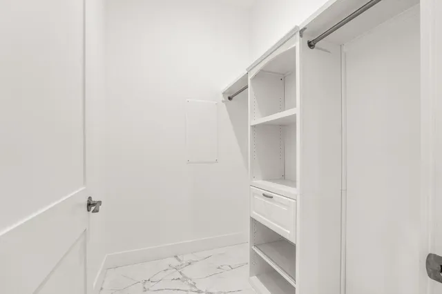 a walk in closet