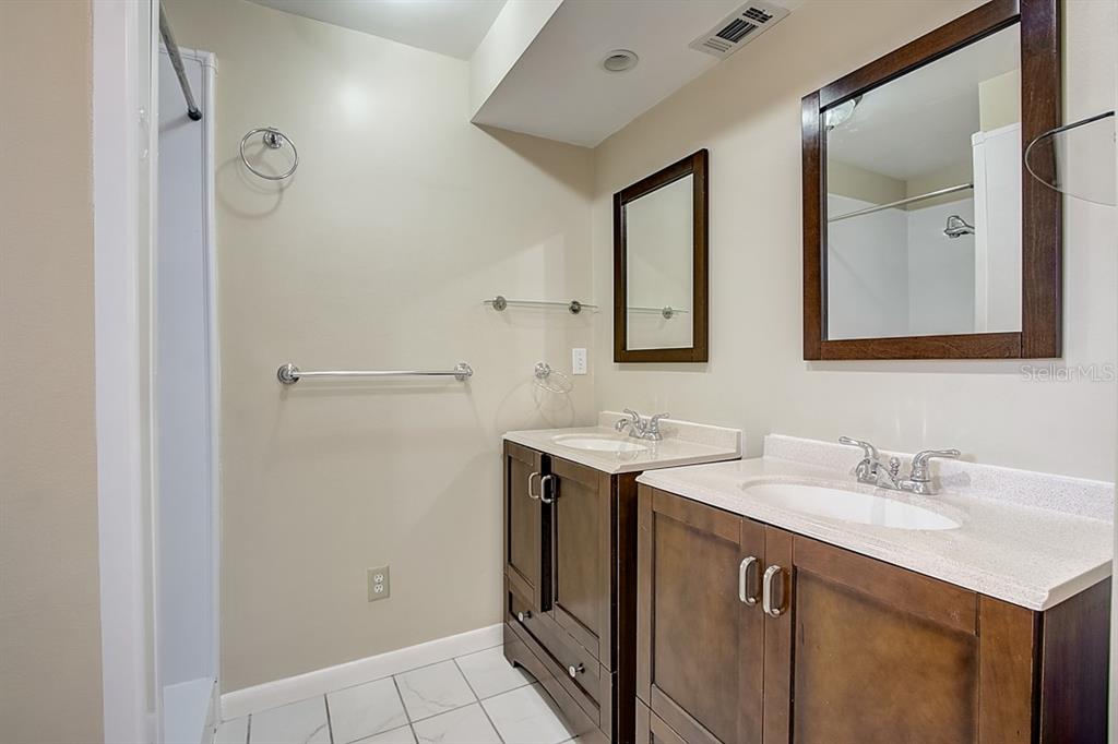 612 Cardinal Street Ocoee, FL 34761 - Photo 6 of 36
