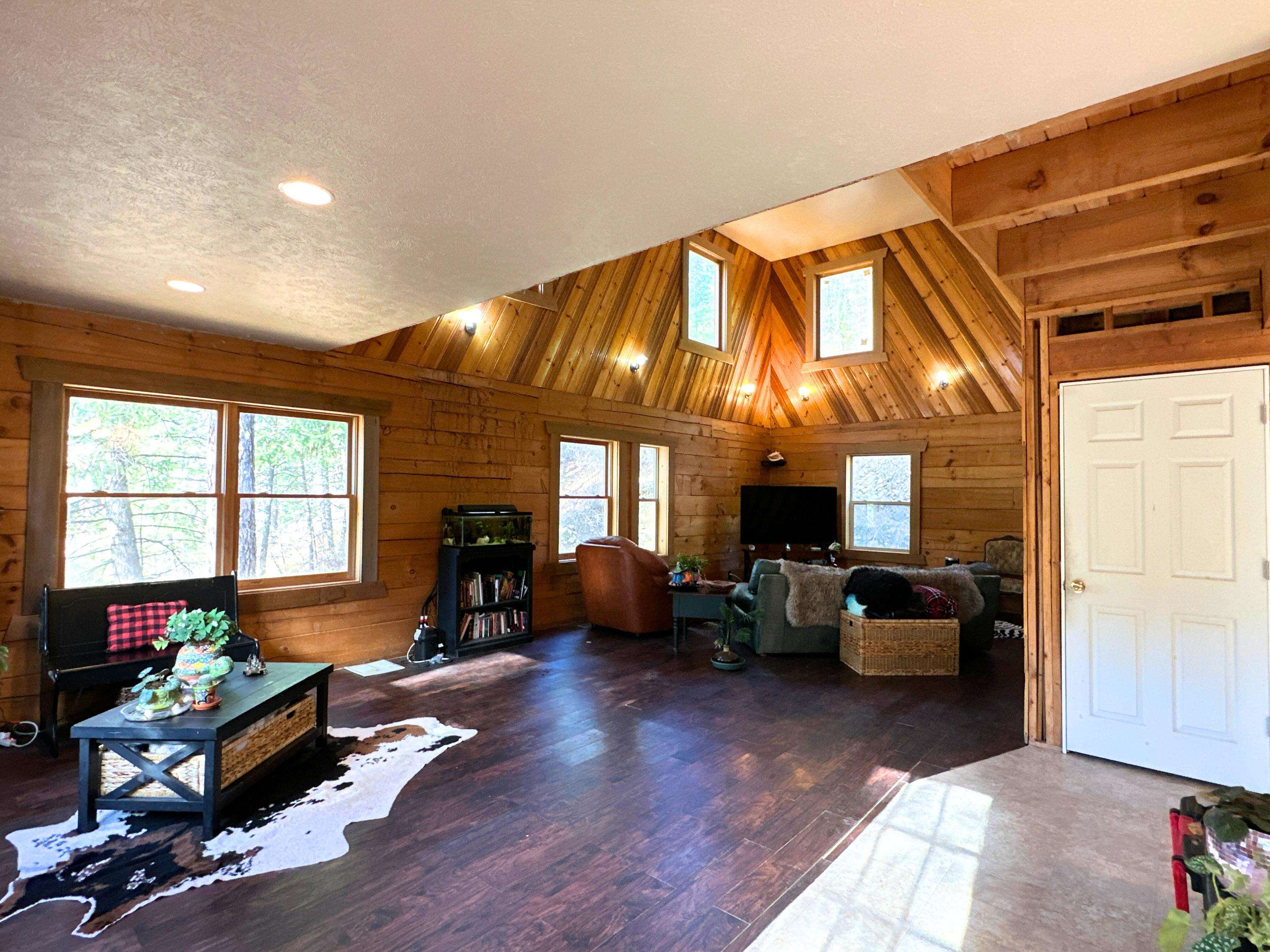 3979 Taylor Ranch Way Loon Lake, WA 99148 - Photo 7 of 37