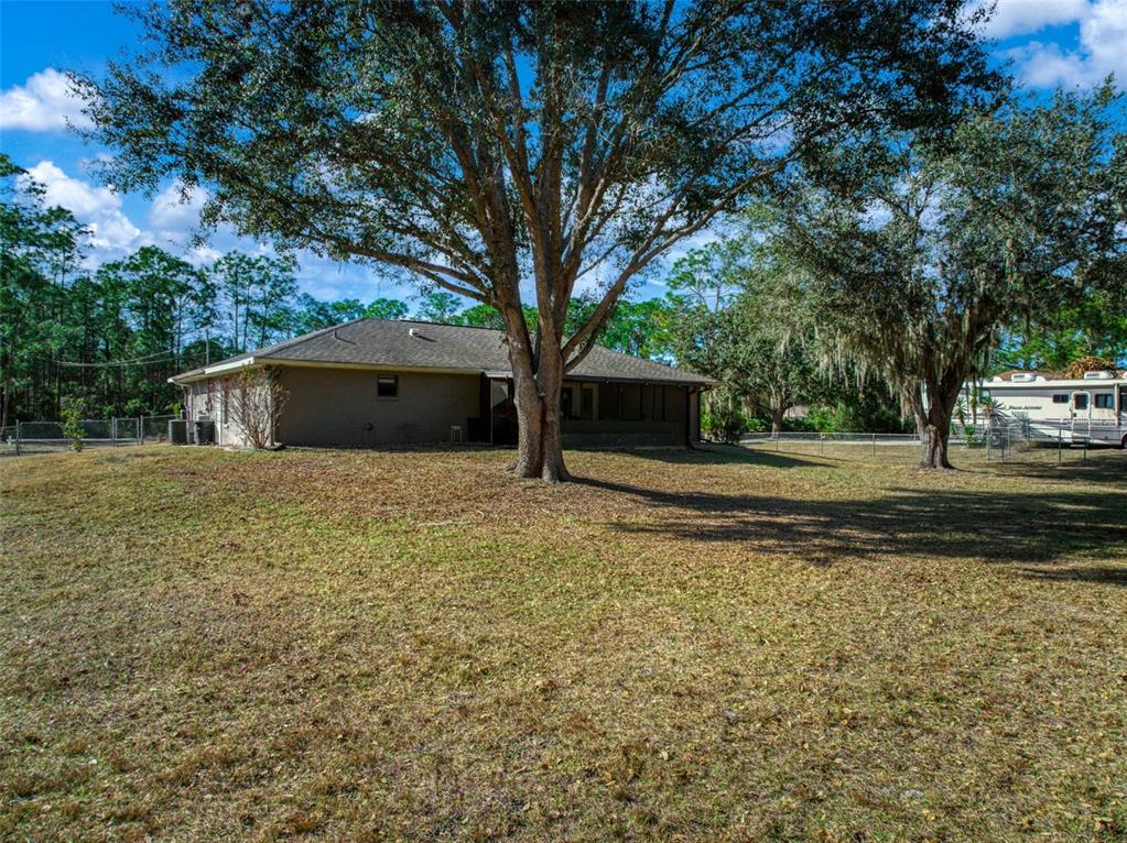 5740 Wolf Lake Road Sebring, FL 33875 - Photo 43 of 57