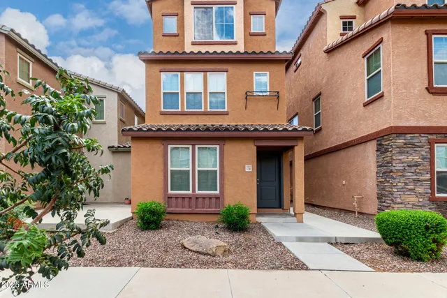 $299,000 | 7751 West Pipestone Place, Phoenix, AZ 85035