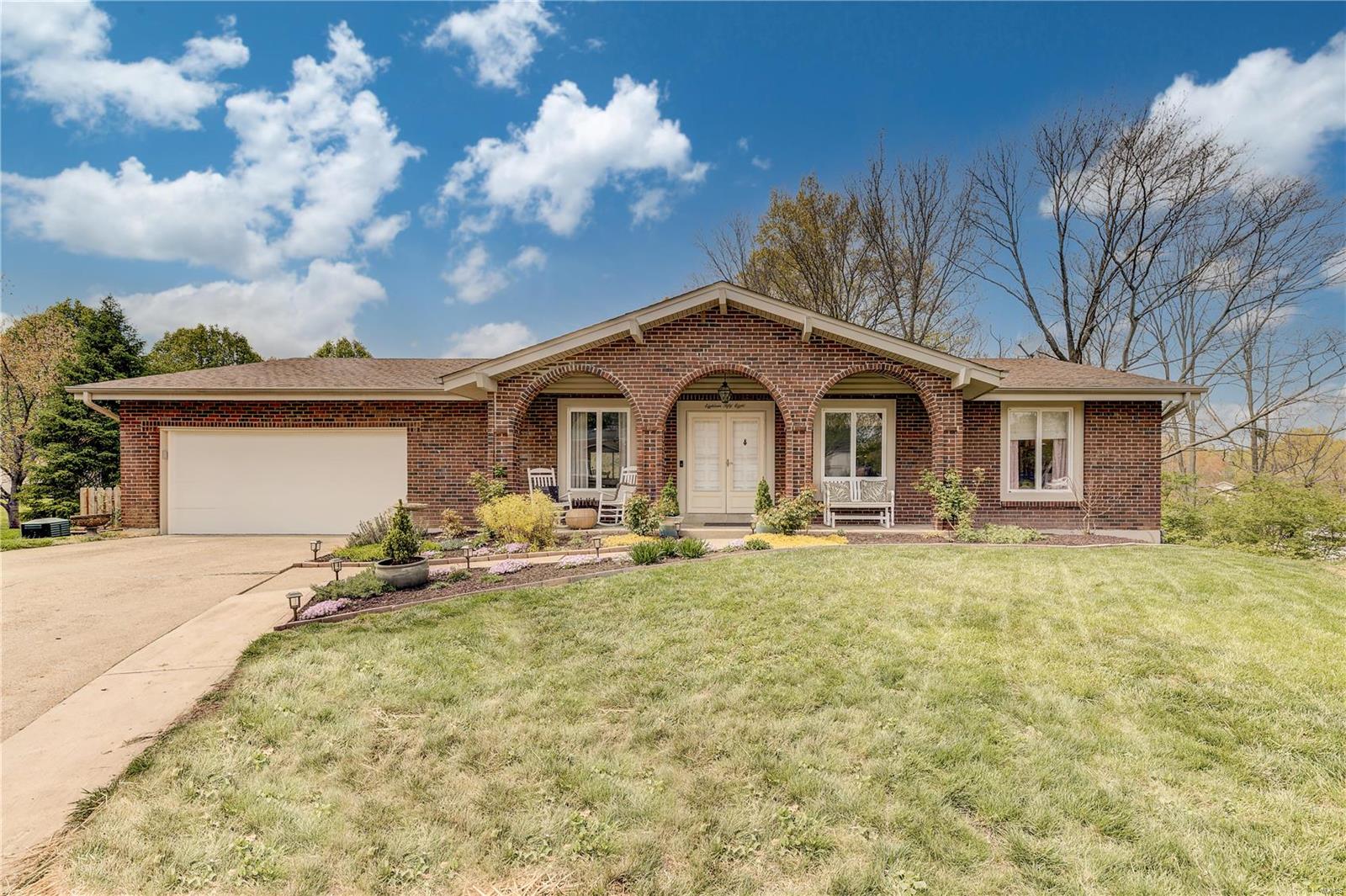 1858 Clover Ridge Court Chesterfield, MO 63017 - Photo 1 of 28 Gallery Image 1