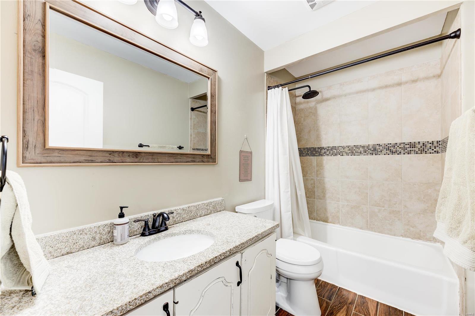 1858 Clover Ridge Court Chesterfield, MO 63017 - Photo 19 of 28 Gallery Image 19