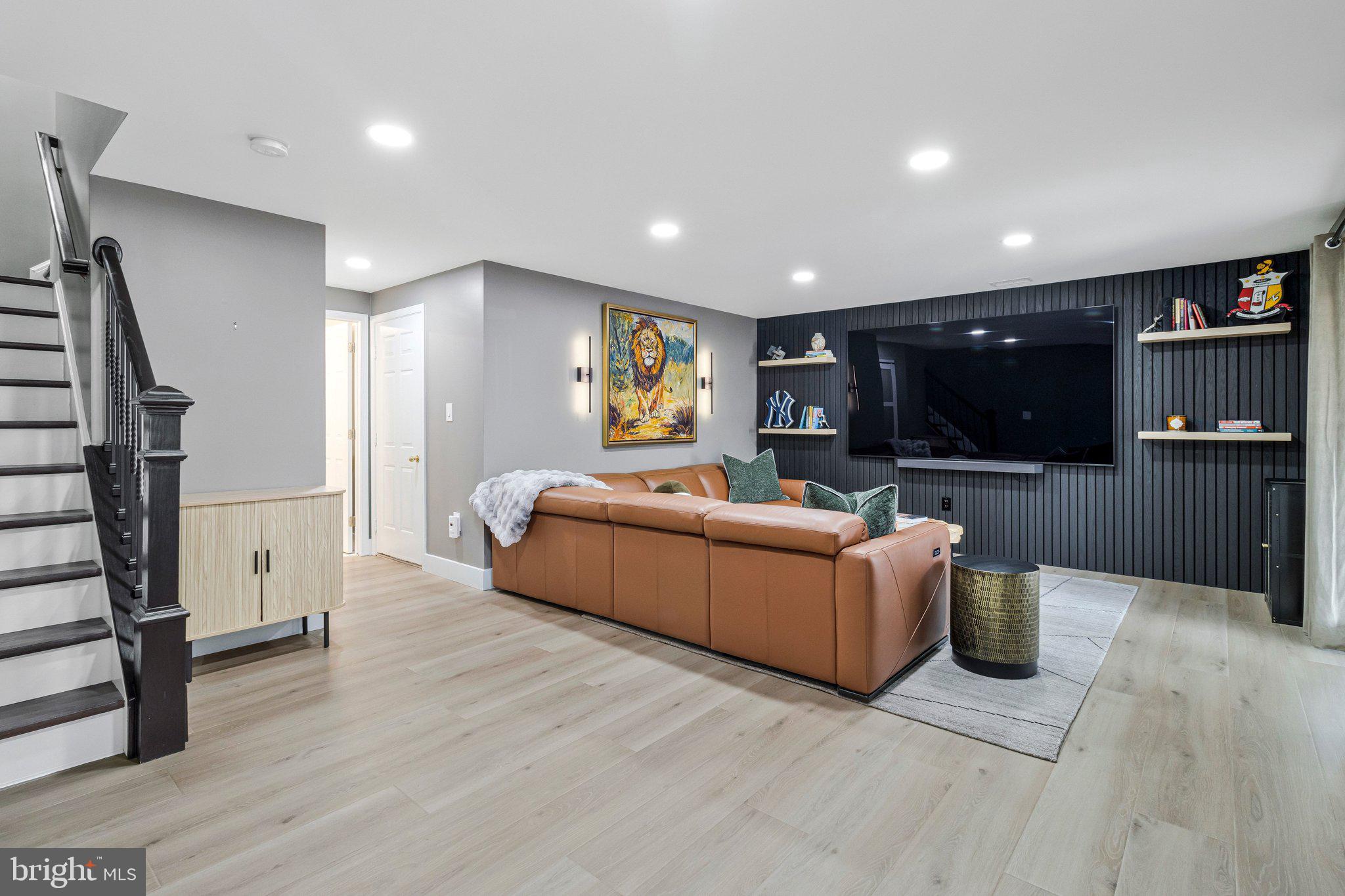 7406 Roudsby Court Alexandria, VA 22315 - Photo 38 of 52