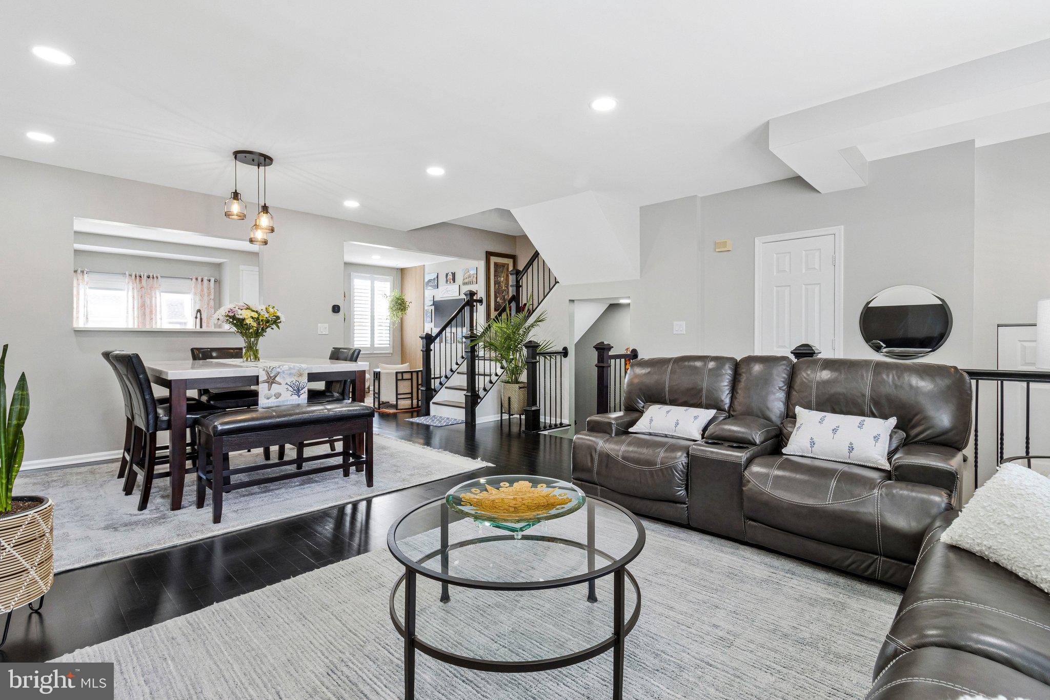 7406 Roudsby Court Alexandria, VA 22315 - Photo 7 of 52