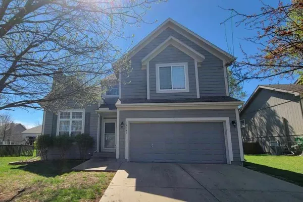 $405,000 | 16385 West 156th Terrace, Olathe, KS 66062