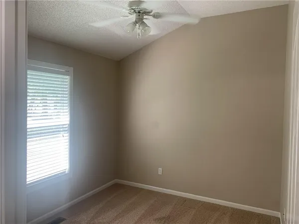 $405,000 | 16385 West 156th Terrace, Olathe, KS 66062
