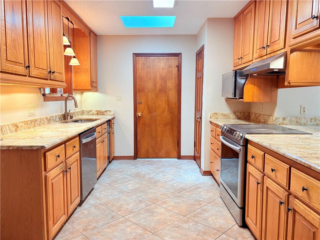 303 Steele Road Slidell, LA 70461 - Photo 3 of 9