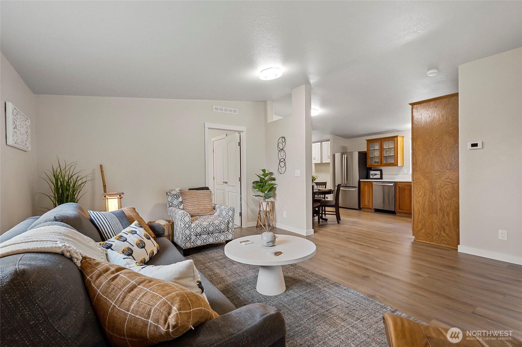 196 South Harrington Road Coupeville, WA 98239 - Photo 6 of 40 Gallery Image 6