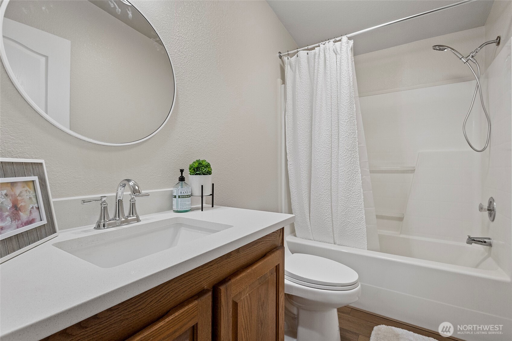 196 South Harrington Road Coupeville, WA 98239 - Photo 8 of 40 Gallery Image 8