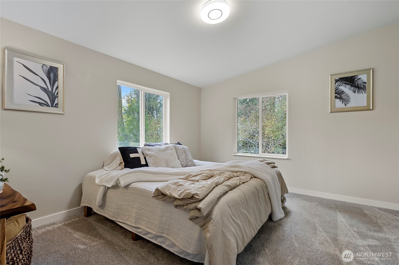 196 South Harrington Road Coupeville, WA 98239 - Photo 9 of 40 Gallery Image 9