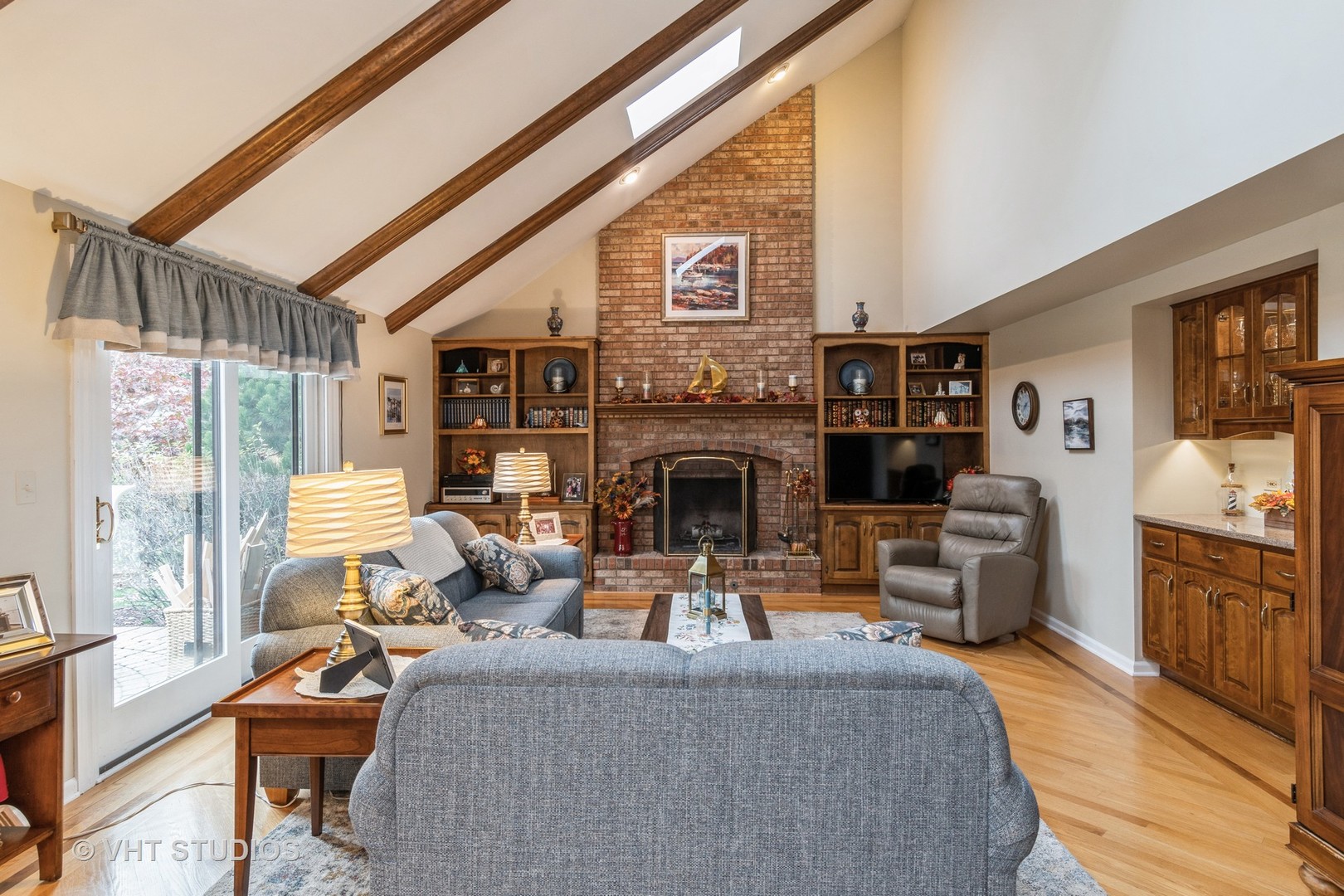 1316 East Gartner Road Naperville, IL 60540 - Photo 12 of 52 Gallery Image 12