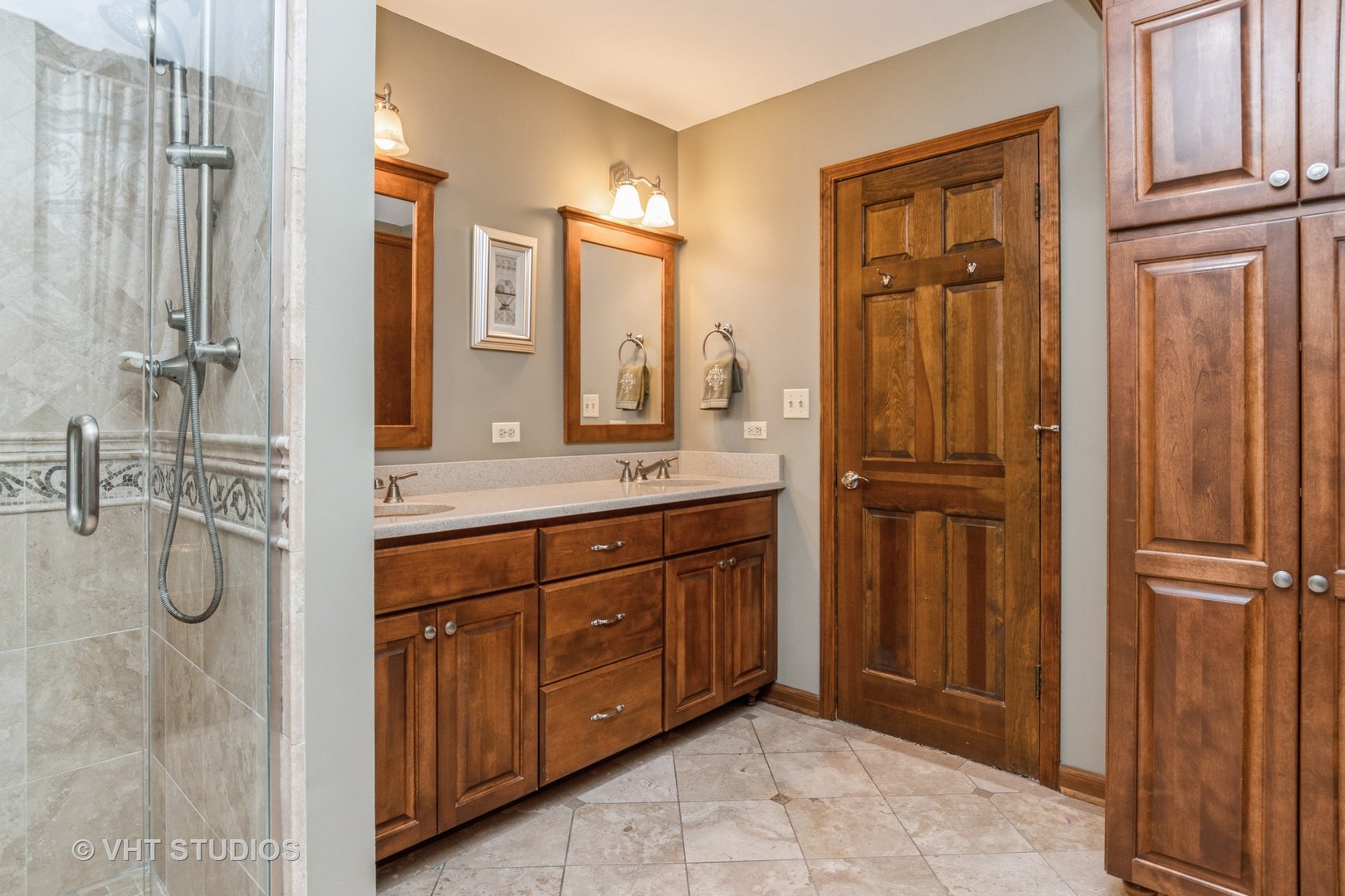 1316 East Gartner Road Naperville, IL 60540 - Photo 19 of 52 Gallery Image 19