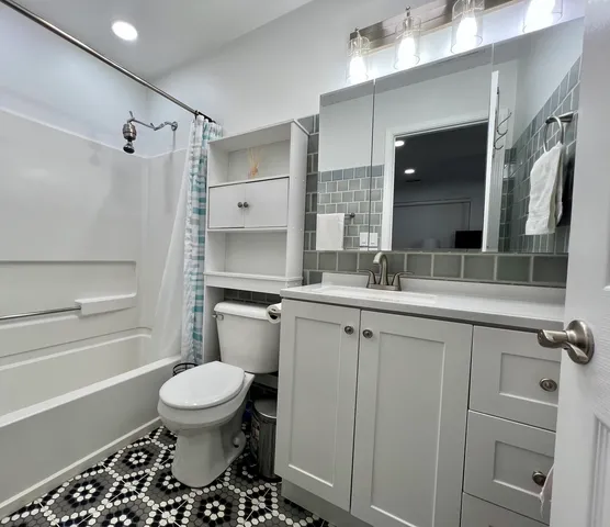 $2,500 | 113 West Big Horn Drive, Hainesville, IL 60073