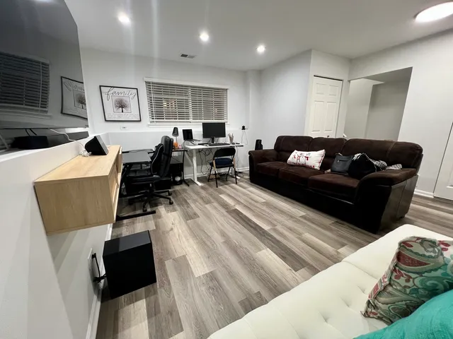 $2,500 | 113 West Big Horn Drive, Hainesville, IL 60073