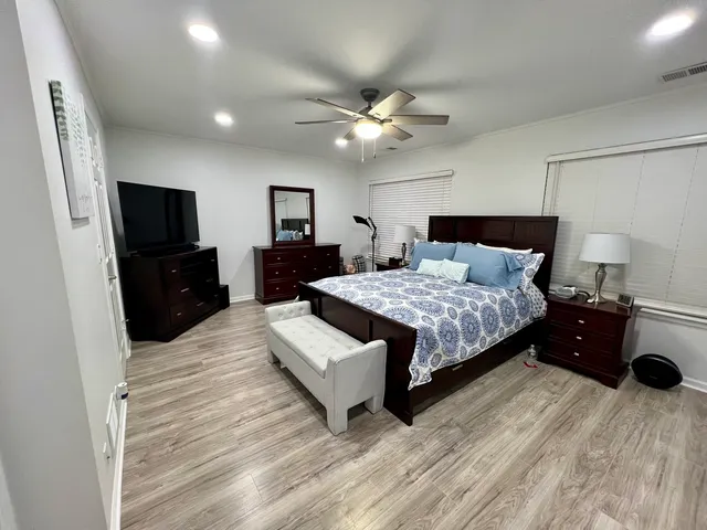 $2,500 | 113 West Big Horn Drive, Hainesville, IL 60073