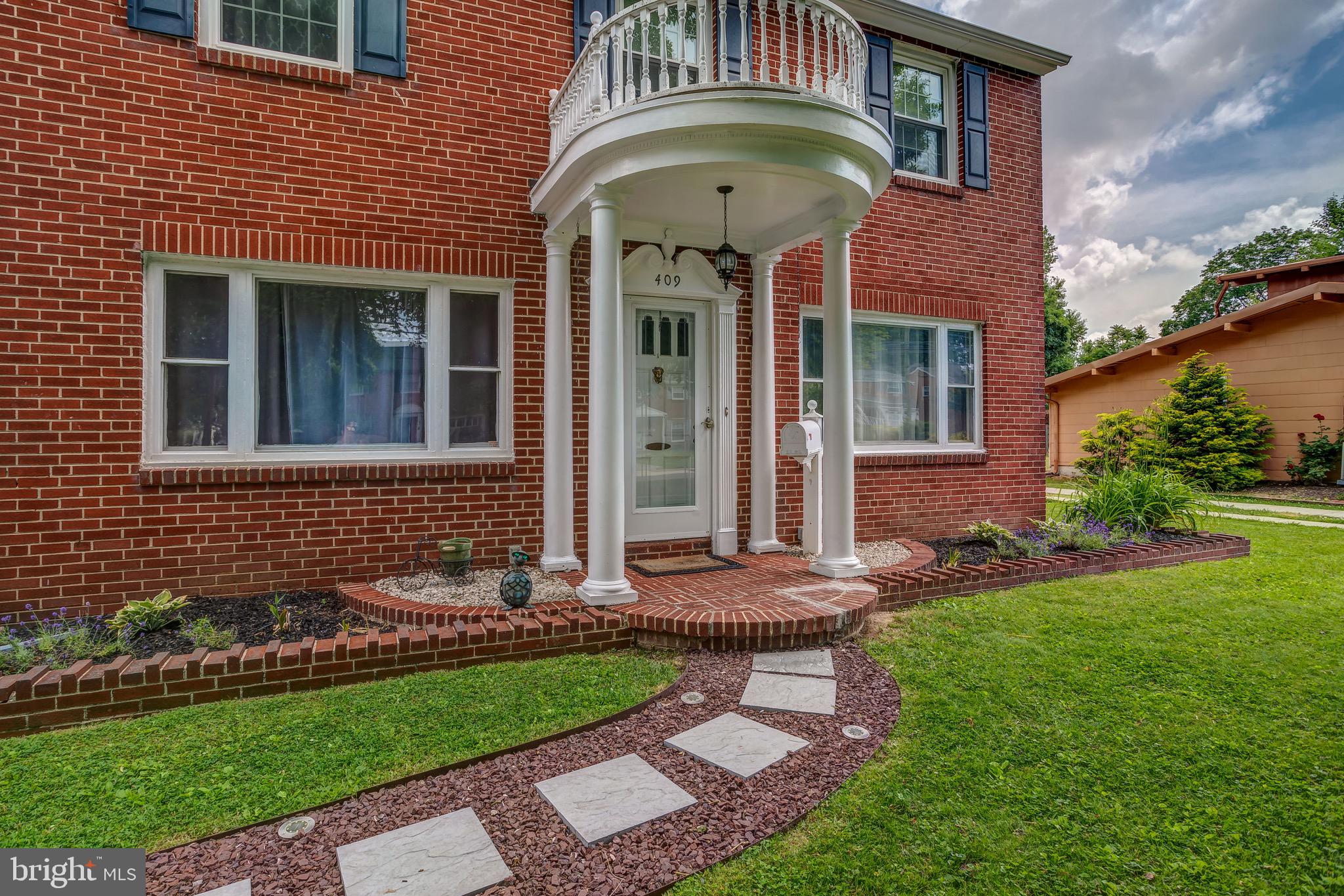 409 East Springfield Road Springfield, PA 19064 - Photo 4 of 37