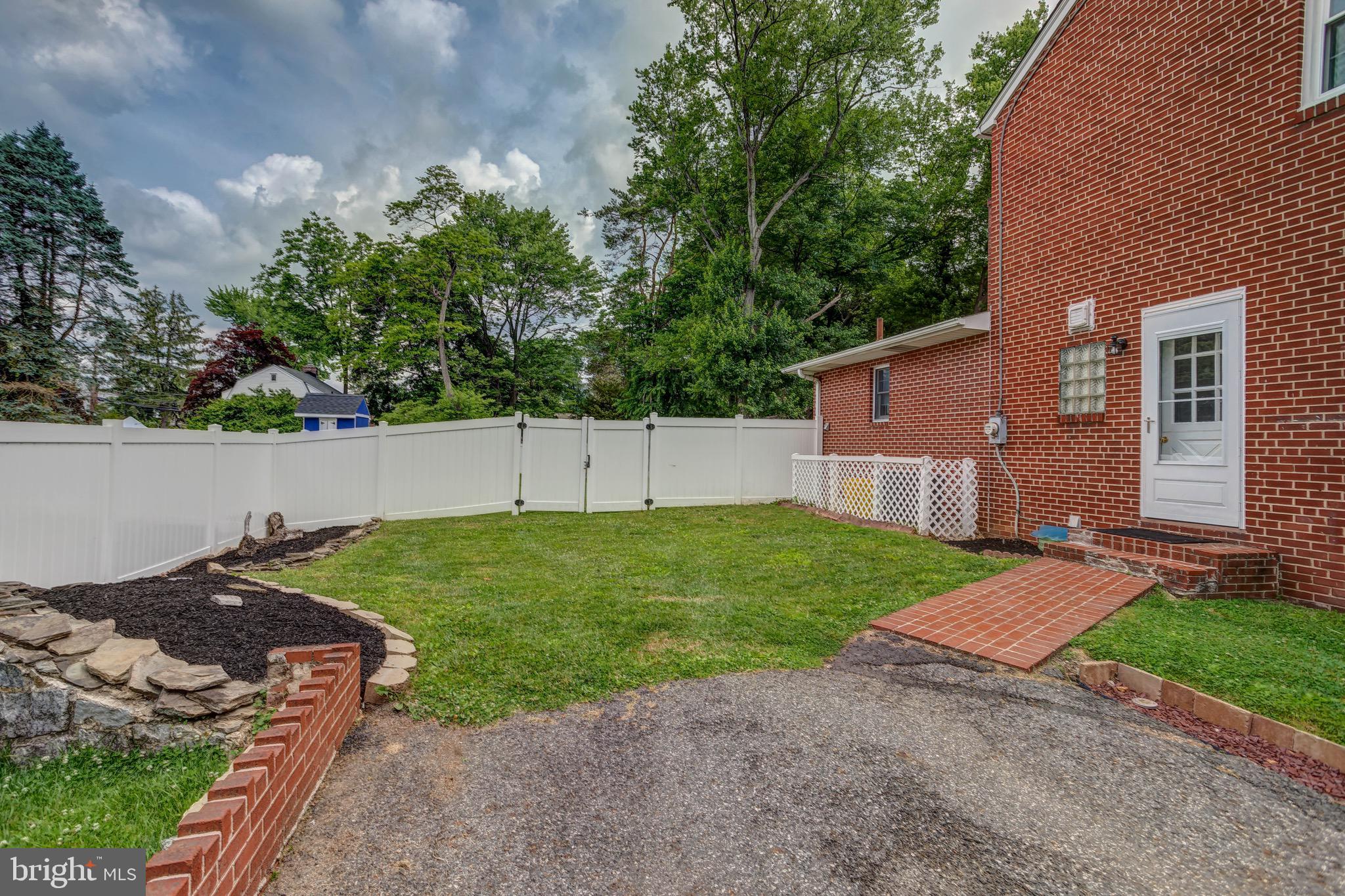 409 East Springfield Road Springfield, PA 19064 - Photo 5 of 37