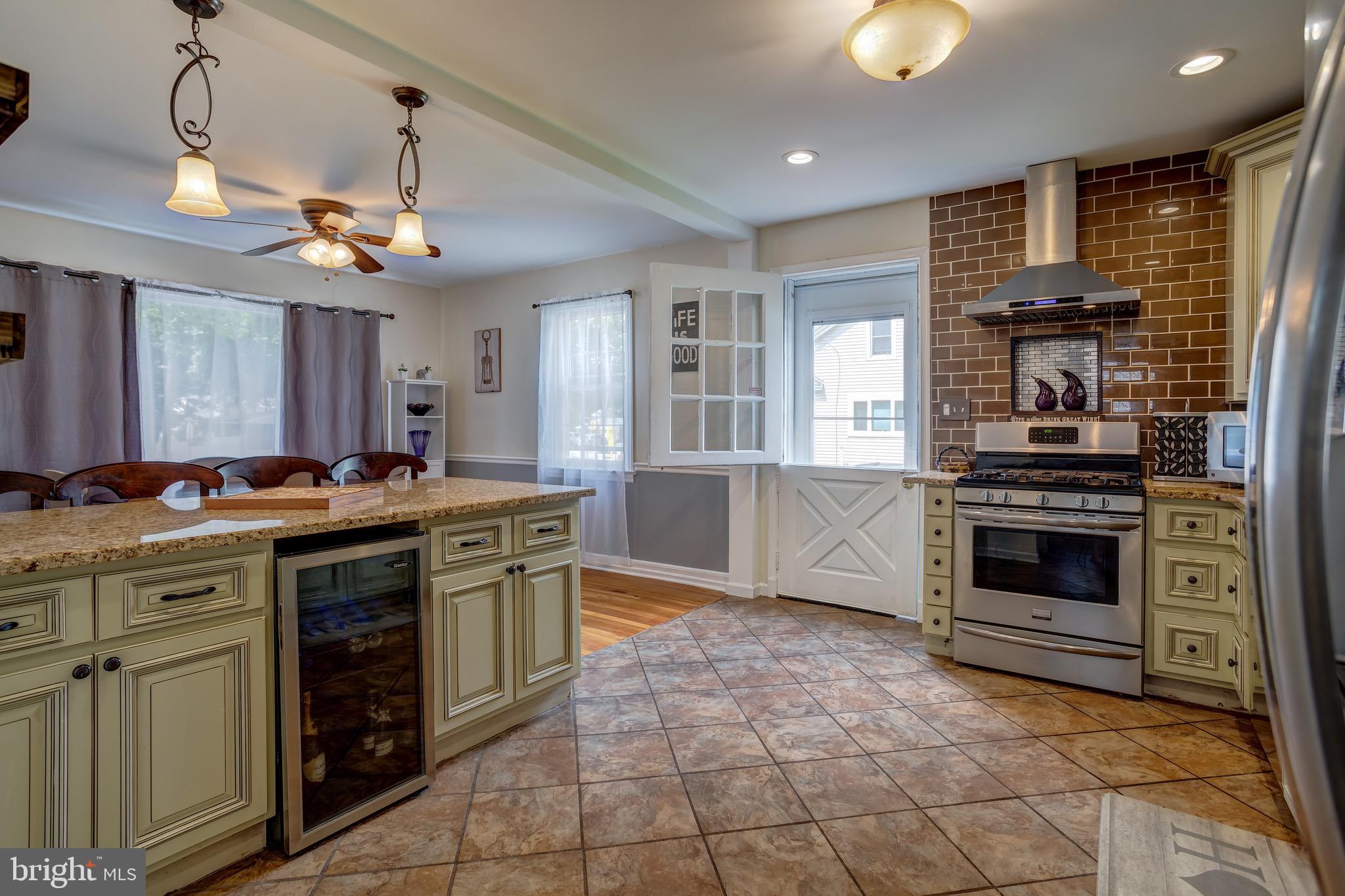 409 East Springfield Road Springfield, PA 19064 - Photo 7 of 37