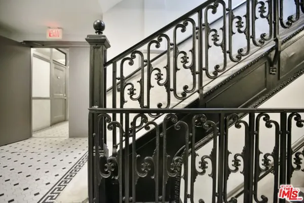 a view of entryway