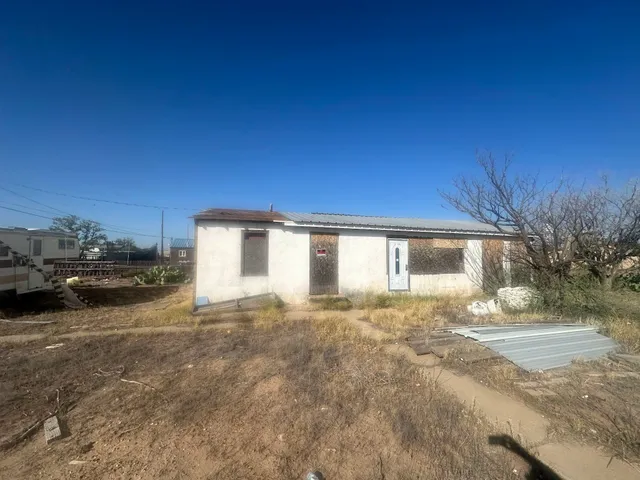 $34,999 | 512 North N Avenue, Monahans, TX 79756