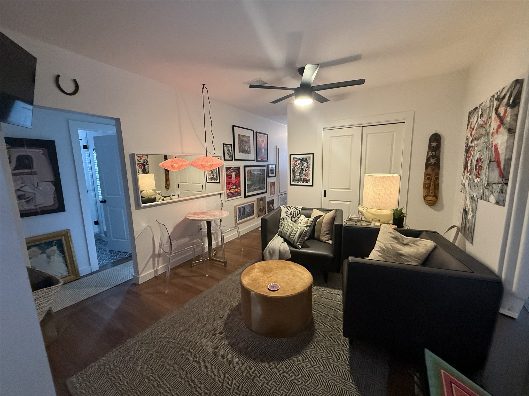 415 Fairview Street, Unit 8 Houston, TX 77006 - Photo 17 of 19