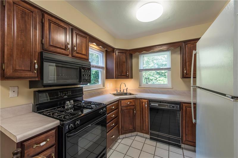 3711 Bevan Road North Versailles, PA 15137 - Photo 7 of 25 Gallery Image 7