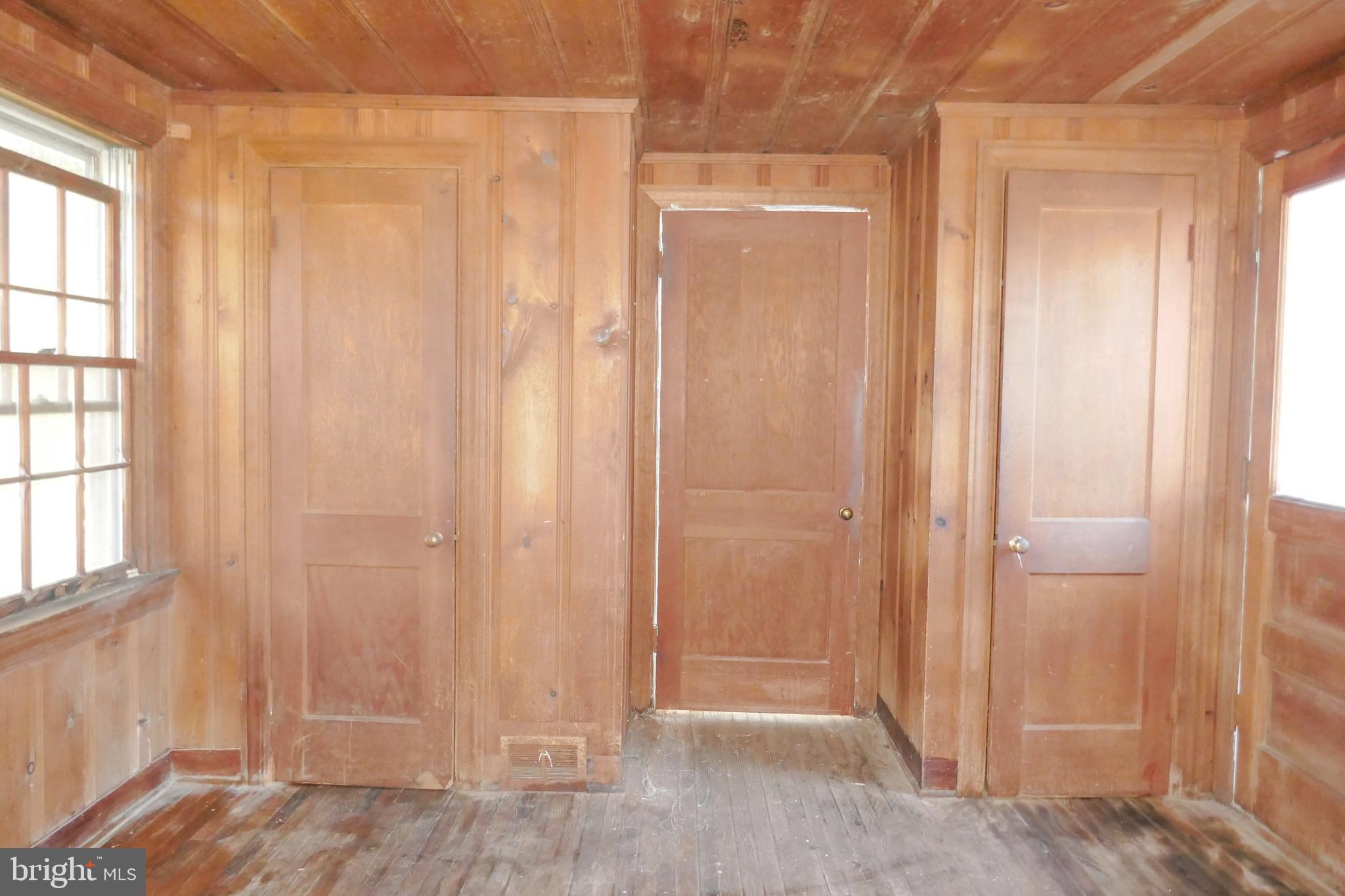 4204 Colonial Road Baltimore, MD 21208 - Photo 22 of 35