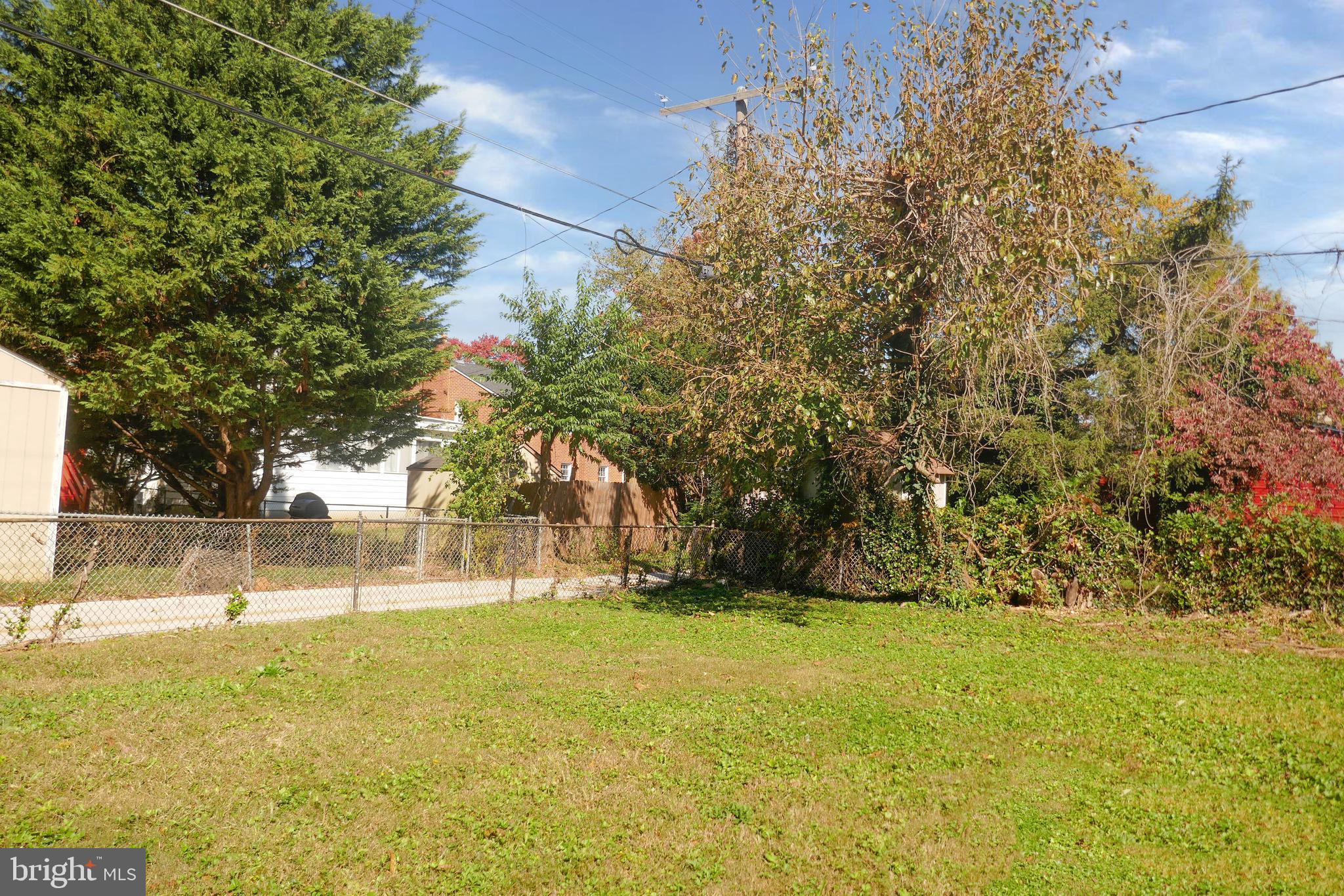 4204 Colonial Road Baltimore, MD 21208 - Photo 30 of 35