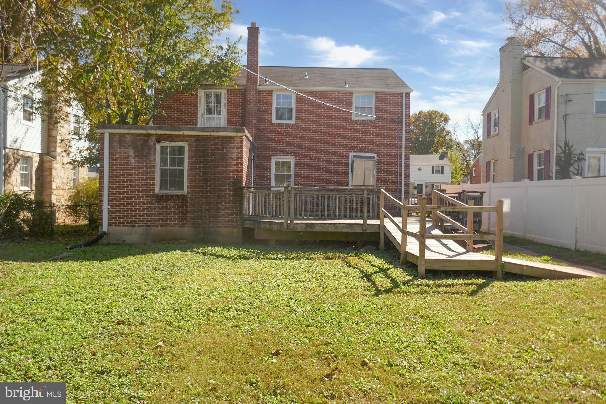 4204 Colonial Road Baltimore, MD 21208 - Photo 31 of 35