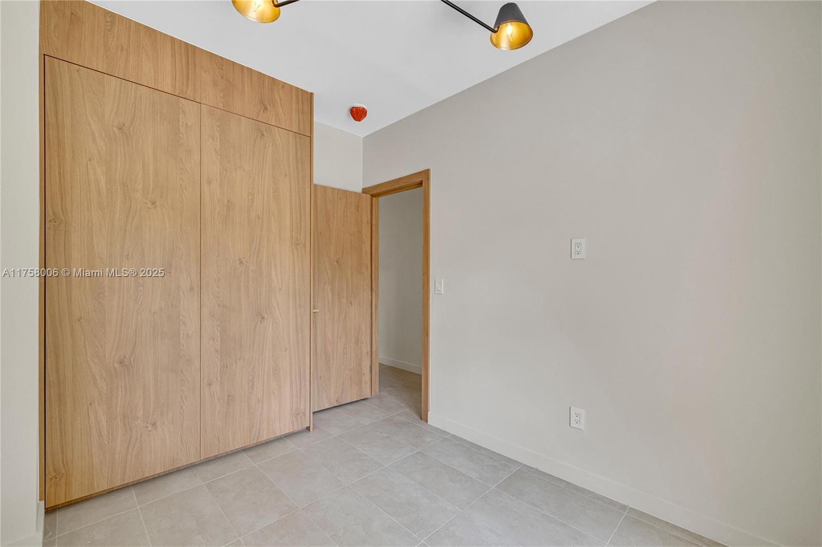 1323 Cleveland Road Miami Beach, FL 33141 - Photo 31 of 43 a view of an empty room