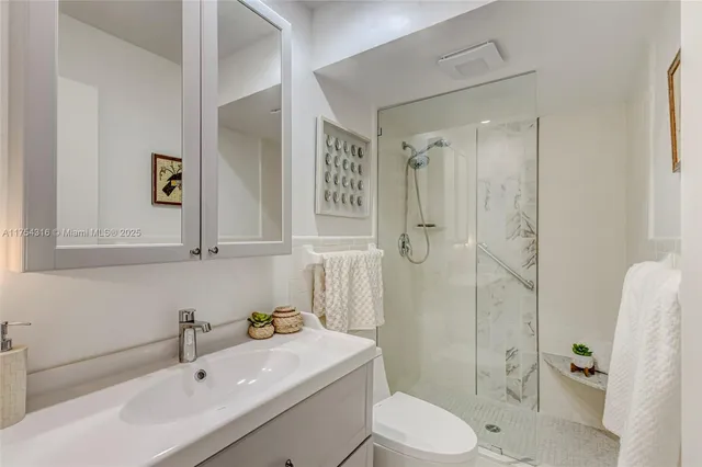 $2,200 | 755 Saturn Street, Unit F101, Jupiter, FL 33477