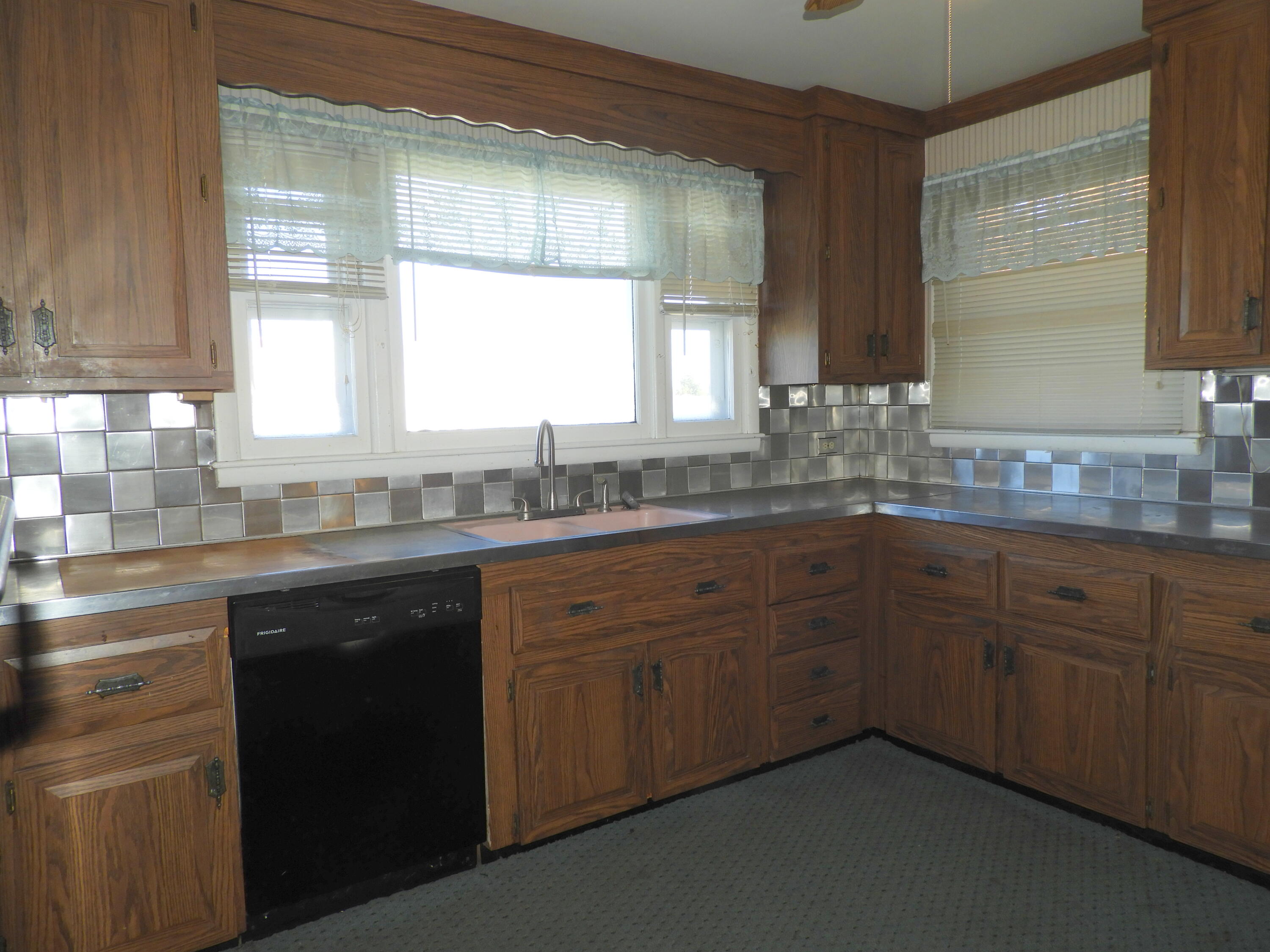 453 Tom Miller Road Plattsburgh, NY 12901 - Photo 23 of 35 DSCN3618
