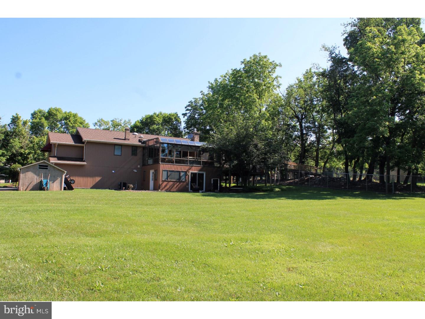 1142 Van Reed Road Reading, PA 19605 - Photo 19 of 24