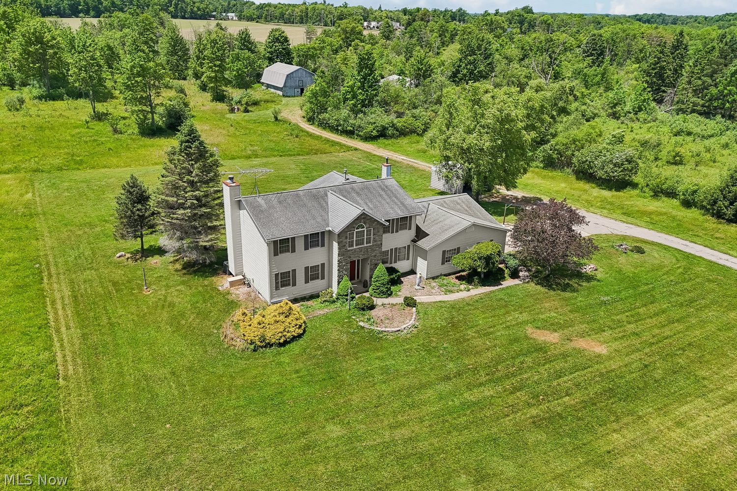 12520 Ravenna Road Chardon, OH 44024 - Photo 2 of 42