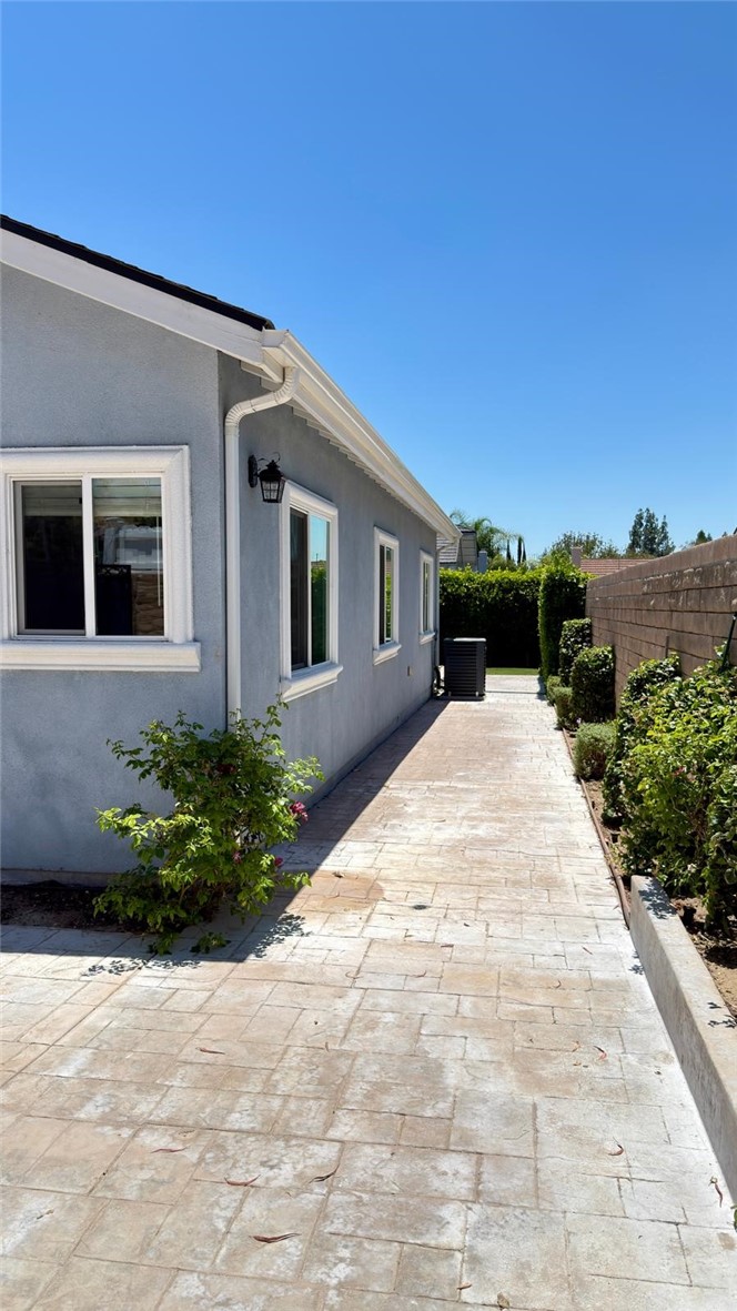 21224 West Rinaldi Chatsworth, CA 91311 - Photo 55 of 72